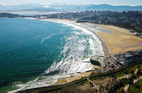 Nudist beaches in the centre of Santander